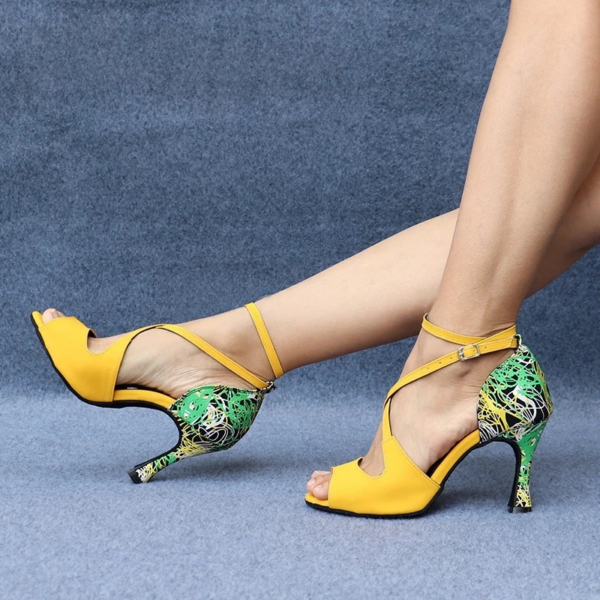 Zawadi dance shoes